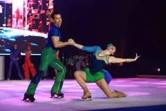 holiday-on-ice-no-limits-akrobatische-performance