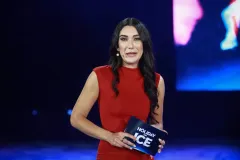 holiday-on-ice-no-limits-moderatorin-07
