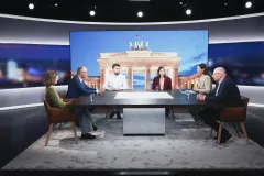 12_amtischmitfriedrichmerz