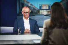 13_amtischmitfriedrichmerz