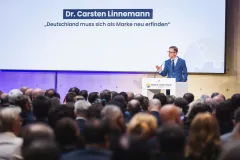 16-051-kreativmedia