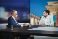 53_amtischmitfriedrichmerz