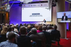 9-031-kreativmedia