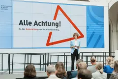 9-058-mehrachtung1j