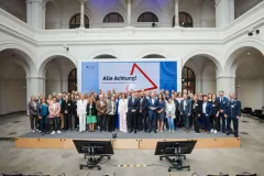 1-10579-gruppenbild